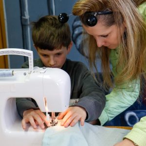 LEOsSonntagszeit_Naehatelier2